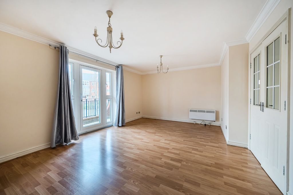 Property photo 3 of 14 Picture No. 07