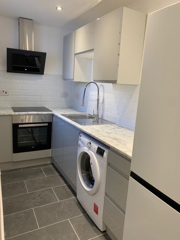 Property photo 3 of 10 Gallery