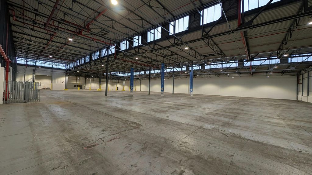 Property photo 2 of 16 Pxl_20251217_093423324.Mp.Jpg