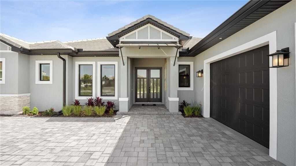 Property photo 1 of 31