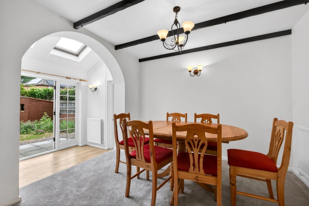 Property photo 3 of 21 Dining Room
