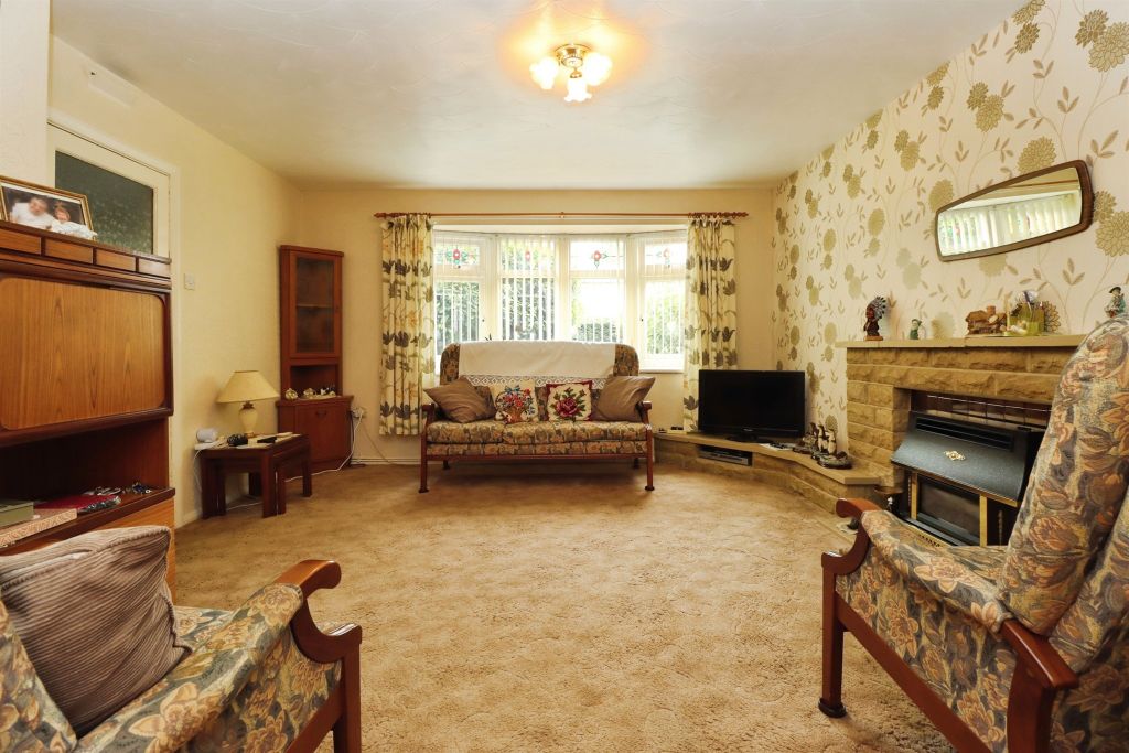 Property photo 3 of 18