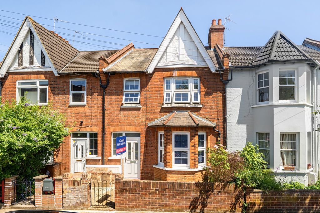Property photo 1 of 13 1479871-16-6A3932...