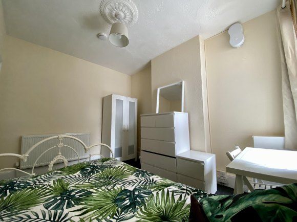 Property photo 3 of 19 Bedroom