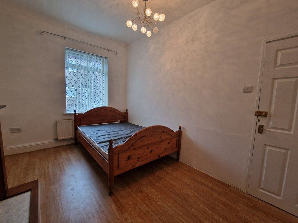 Property photo 3 of 9 Room Downstairs.Jpg