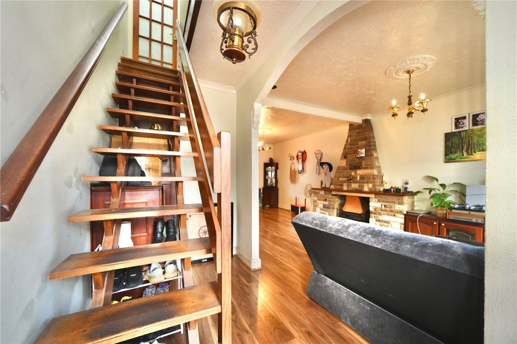 Property photo 3 of 15 Picture No. 37