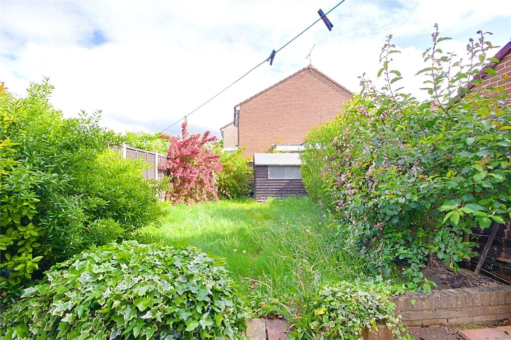 Property photo 2 of 12 Picture No. 10