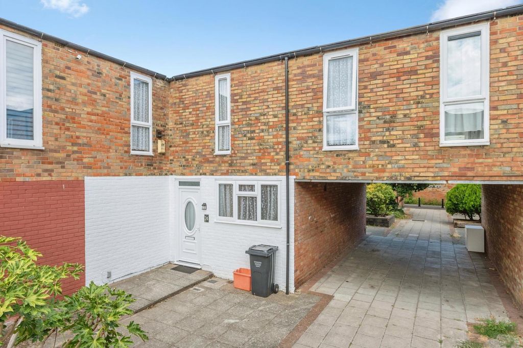 Property photo 1 of 30 Pbox-Img.Jpg