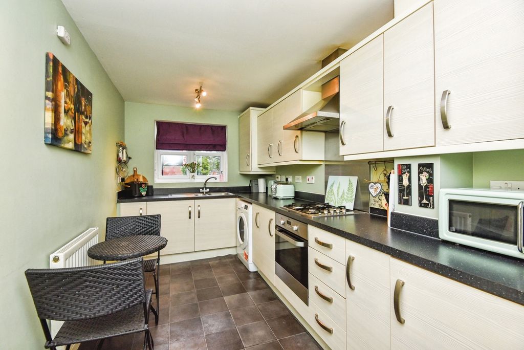 Property photo 3 of 20 Pbox-Img.Jpg