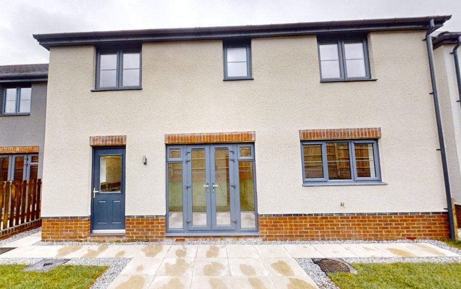 Property photo 3 of 20