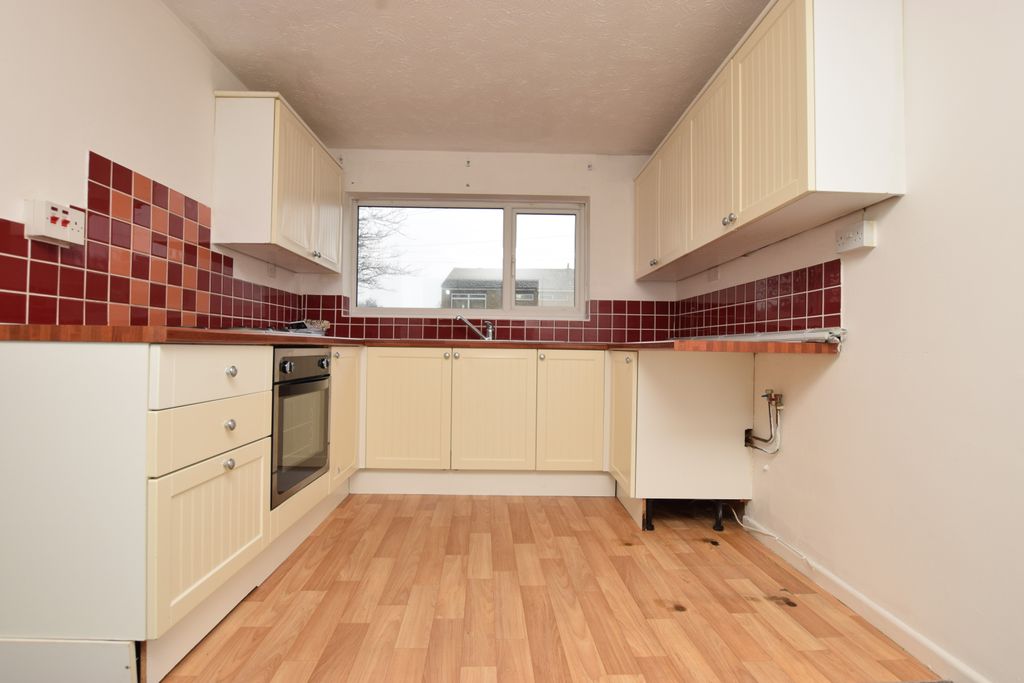 Property photo 3 of 12 Dsc_0011