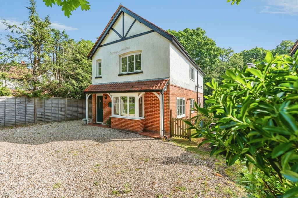 Property photo 1 of 20 Pbox-Img.Jpg