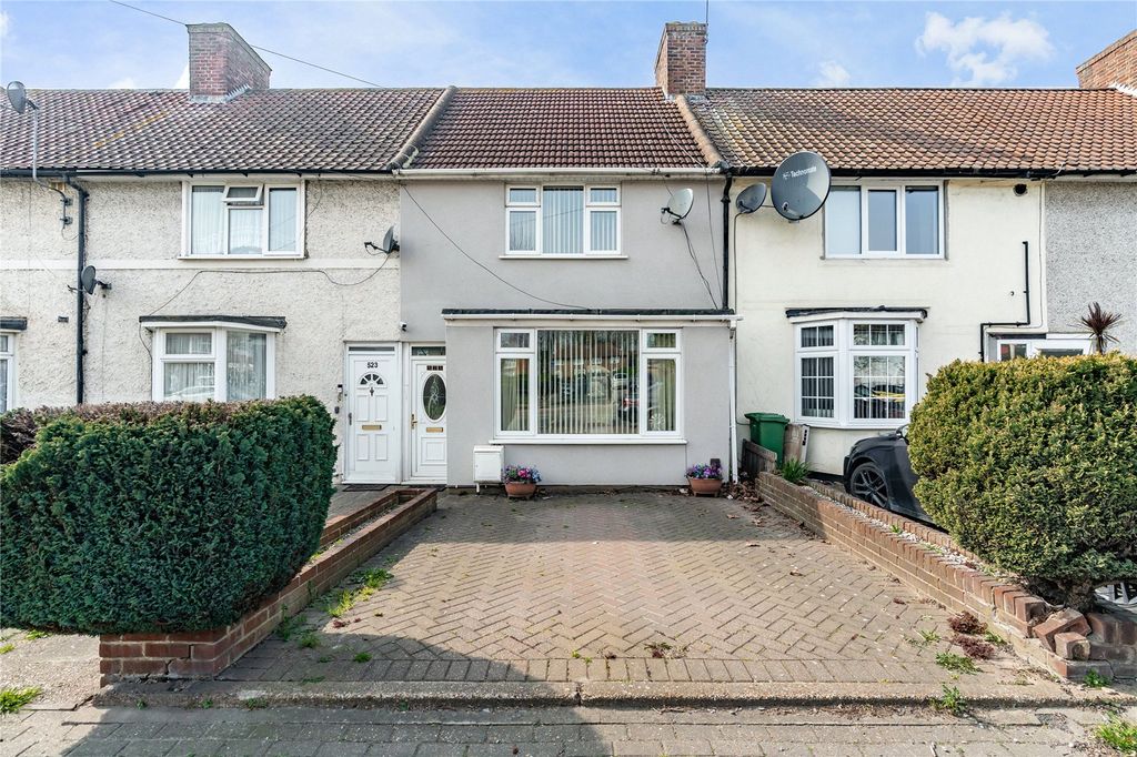 Property photo 1 of 12 Front