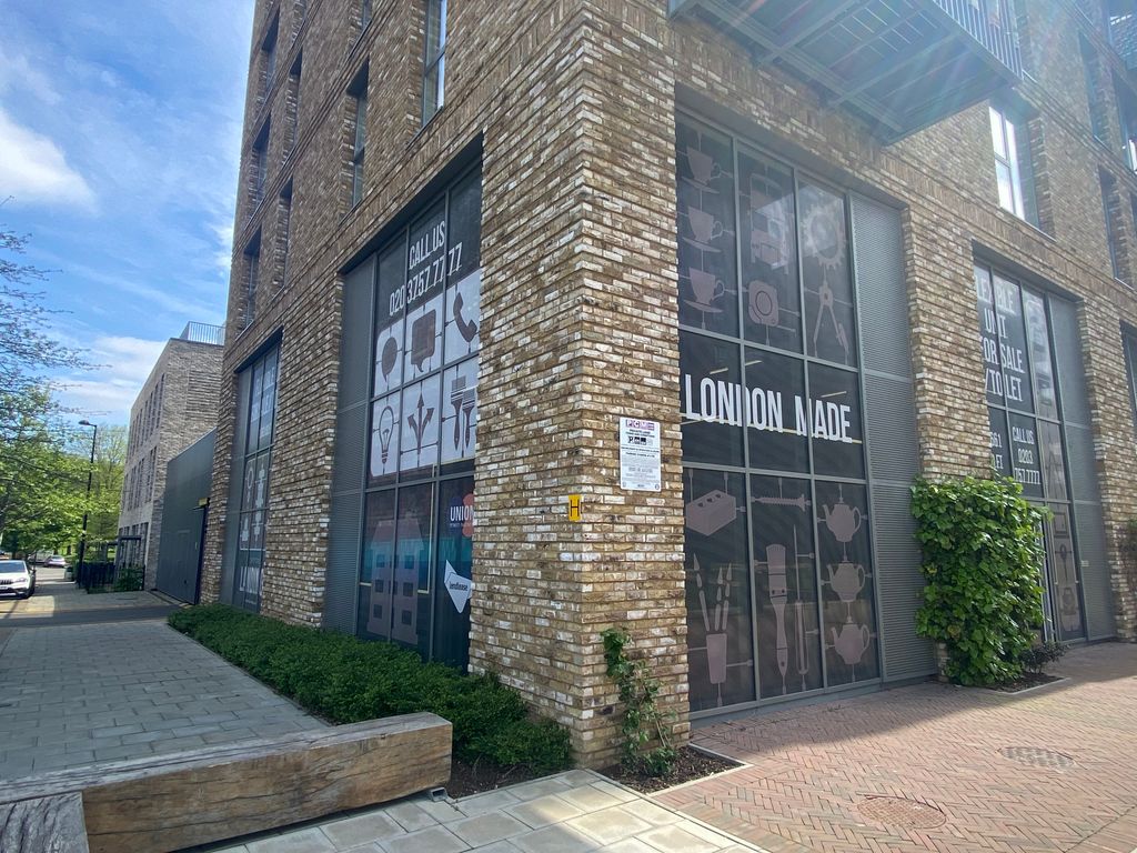 Property photo 1 of 3