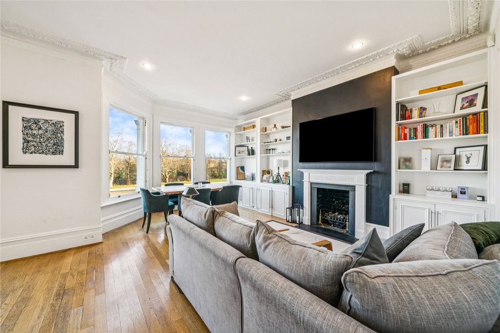 Property photo 1 of 9 Picture No. 08