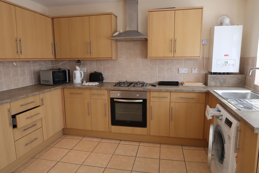 Property photo 3 of 16
