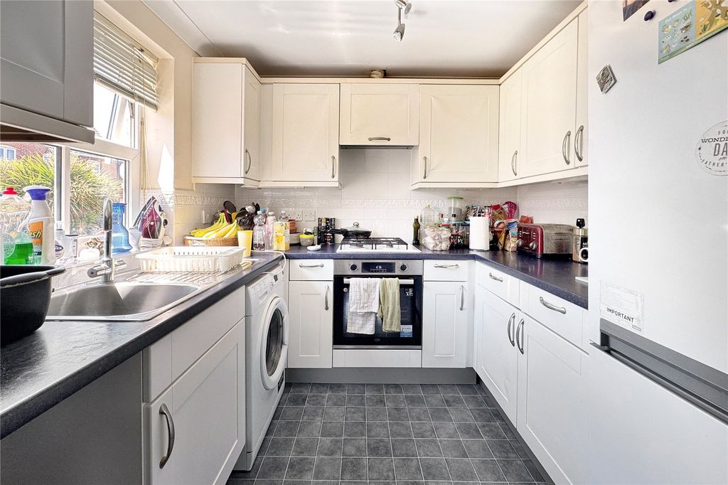 Property photo 2 of 13 Picture No. 08