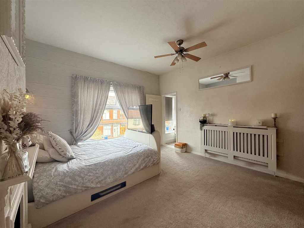 Property photo 3 of 18 Img_4429.Jpeg