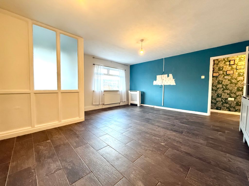 Property photo 2 of 11 Img_6974.Jpeg