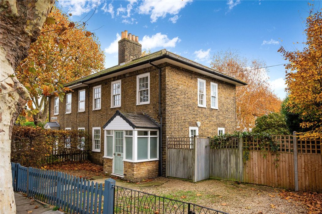 Property photo 1 of 20 Picture No. 02