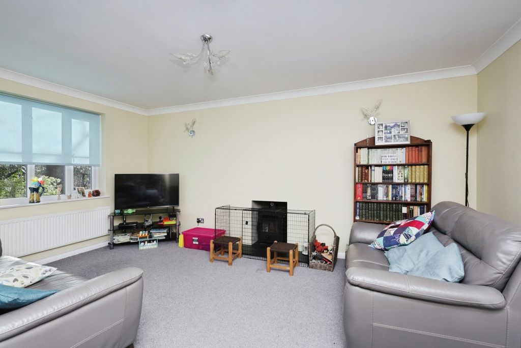 Additional image 16 of 4 bed detached house for saleMagnolia Close, Heathfield, East Sussex TN21