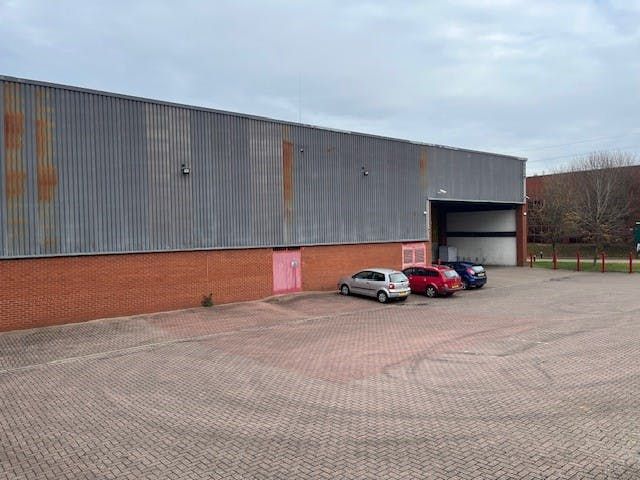 Property photo 2 of 6 Yard 4.Jpg