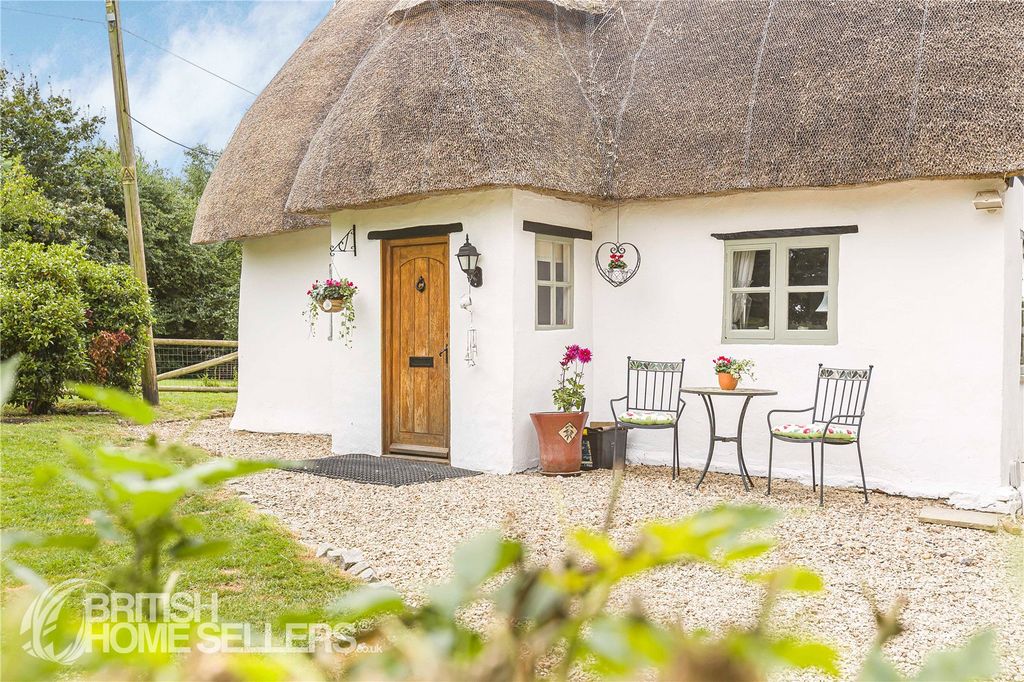 Property photo 2 of 28 2