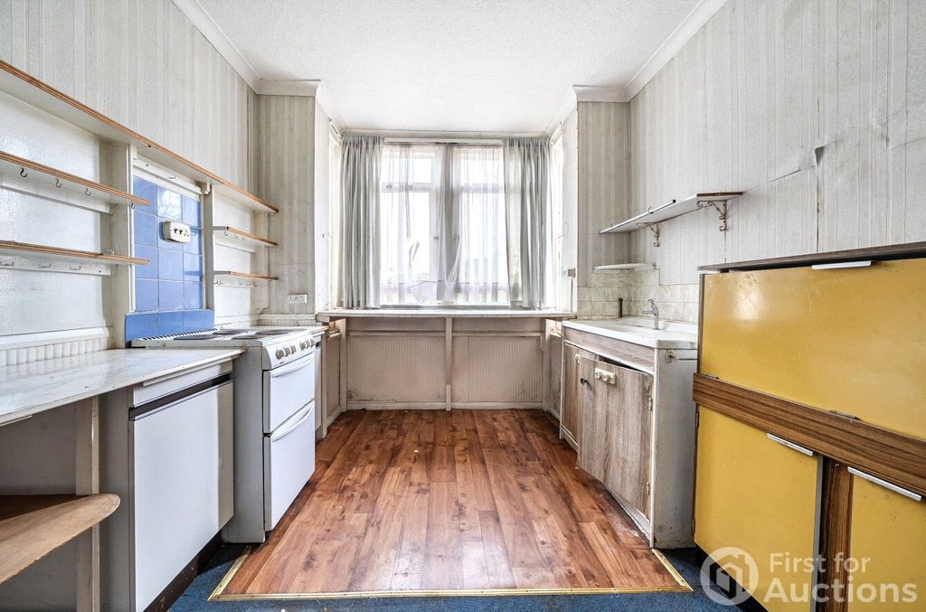 Property photo 2 of 14 Picture No. 02