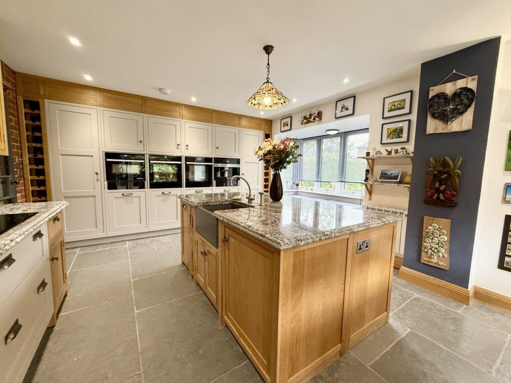 Property photo 3 of 74