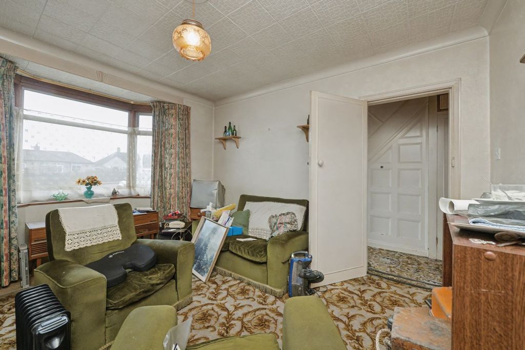 Property photo 3 of 10 Image 3