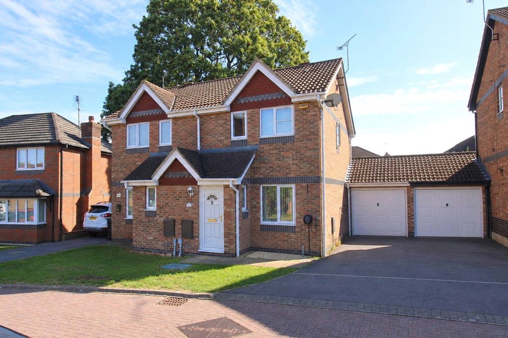 Property photo 1 of 17 Picture No. 02