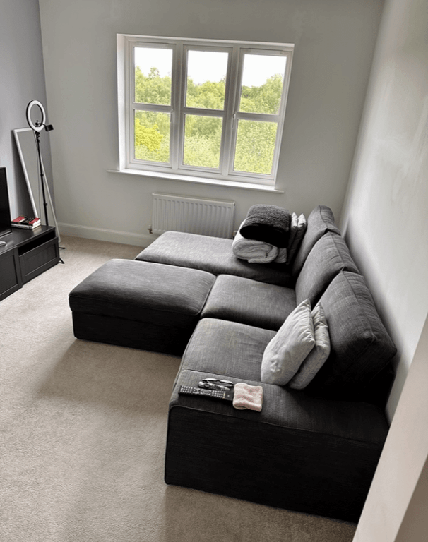 Property photo 2 of 8 Gallery