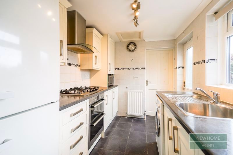 Property photo 2 of 17 Photo 8