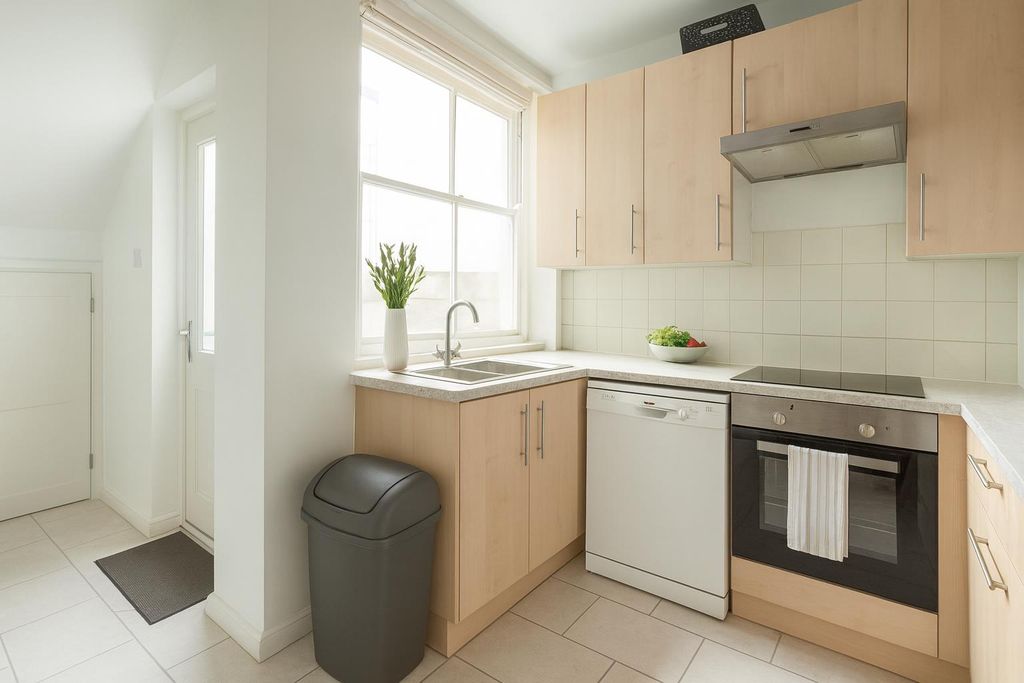 Property photo 2 of 9 3.Png