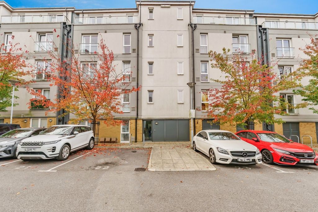 Property photo 1 of 17 Photo