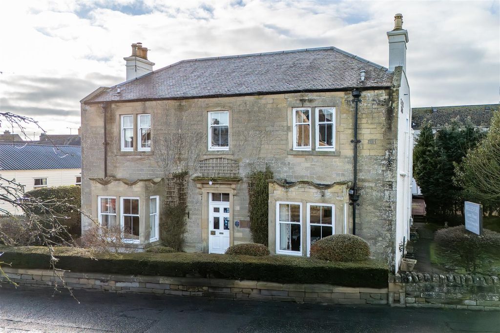 Property photo 2 of 30 Bellevue_House_Kelso_Main-02.Jpg