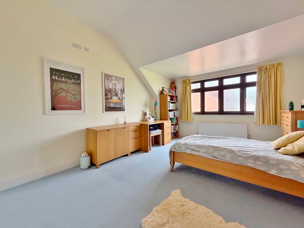 Additional image 19 of 5 bed detached house for saleStation Road, Drayton, Portsmouth PO6
