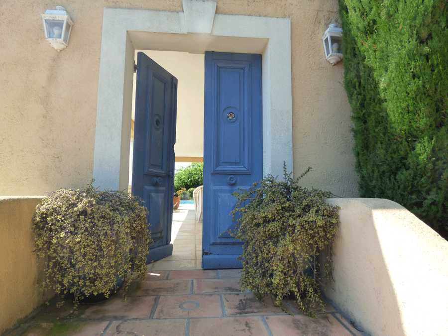 Property photo 3 of 38