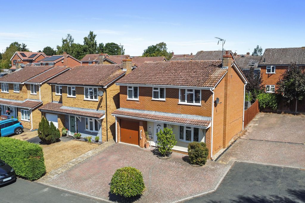 Property photo 1 of 19