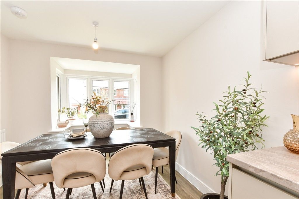 Property photo 3 of 11 Dining Area Show Home