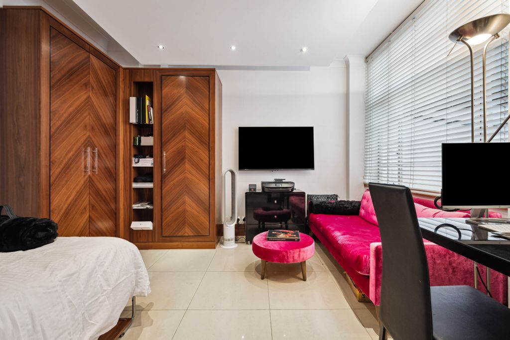 Property photo 1 of 15 2.Jpg