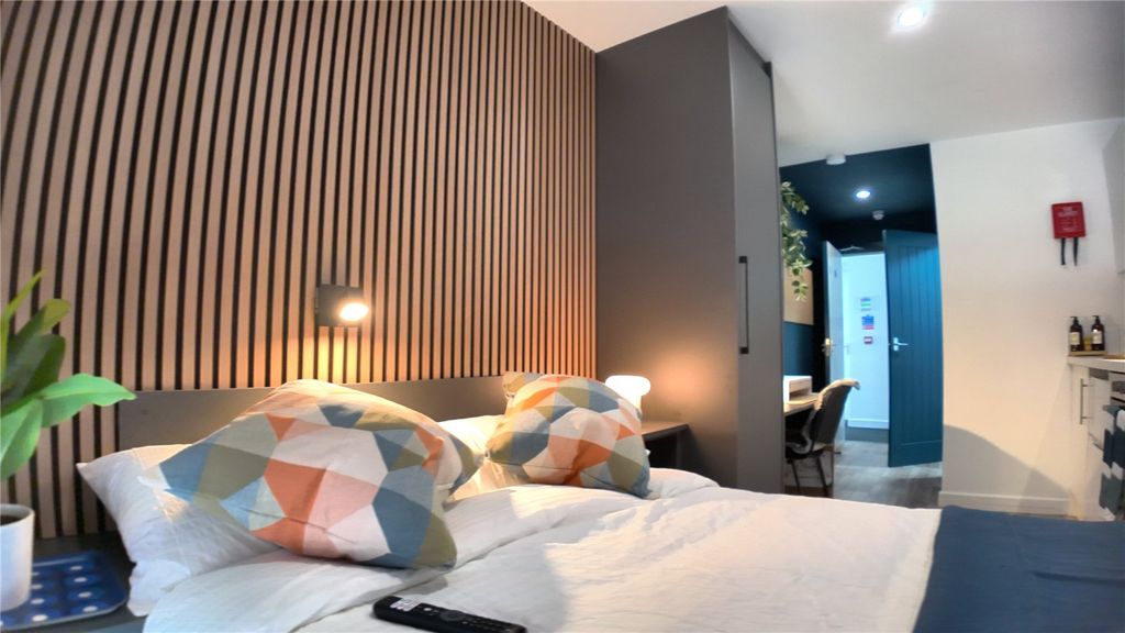 Property photo 3 of 5 Picture No. 19