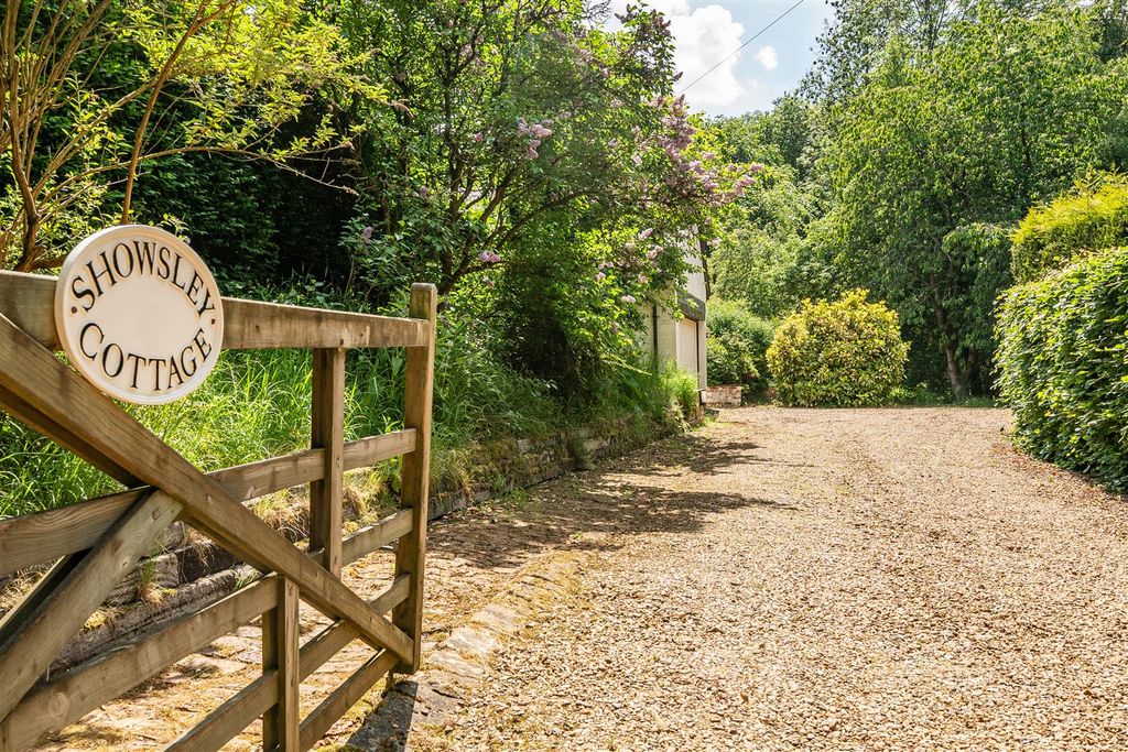 Property photo 3 of 47 1 Showsley Road, Showsley (1).Jpg