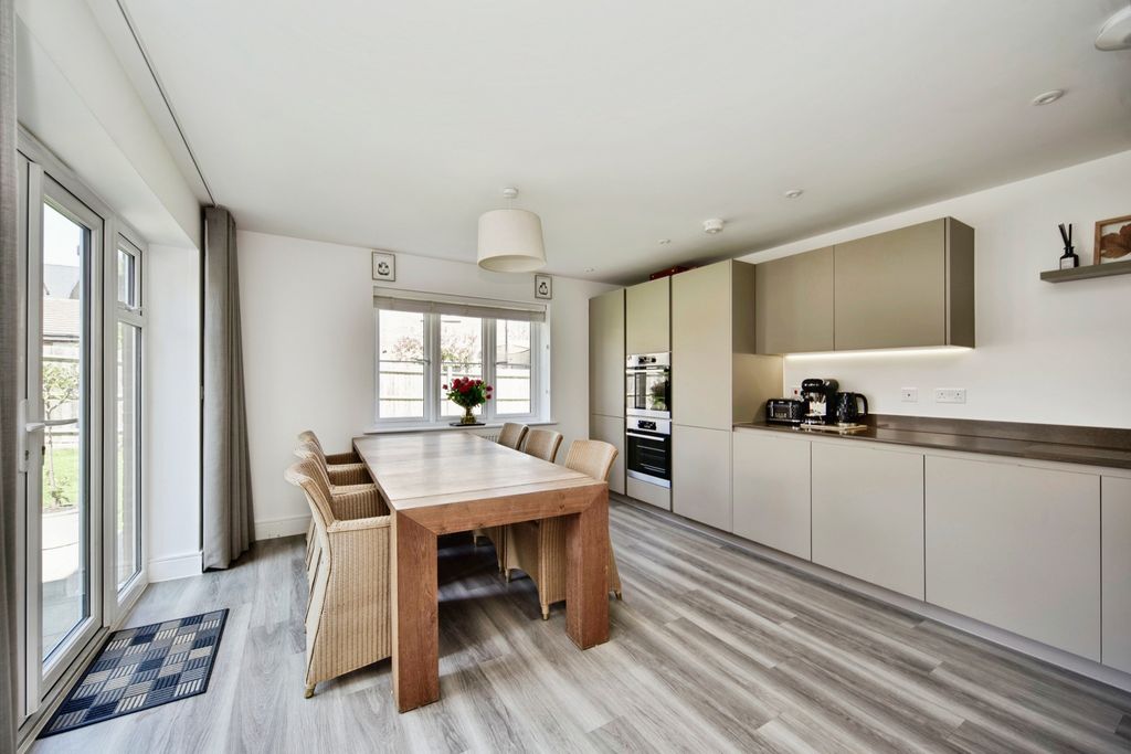 Property photo 2 of 20 Open Plan Modern Kitchen/Diner