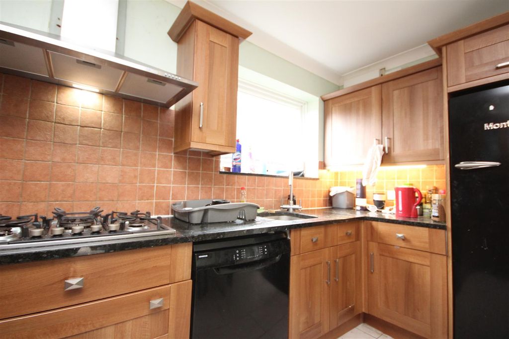 Property photo 2 of 15 Img_3155.Jpg