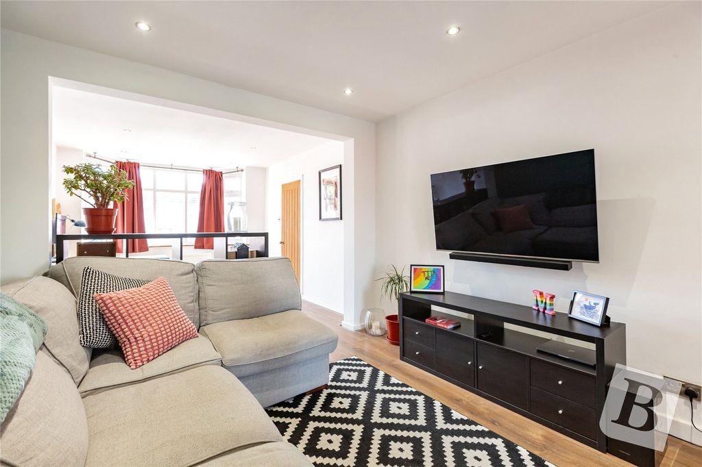 Property photo 2 of 16 Living Room