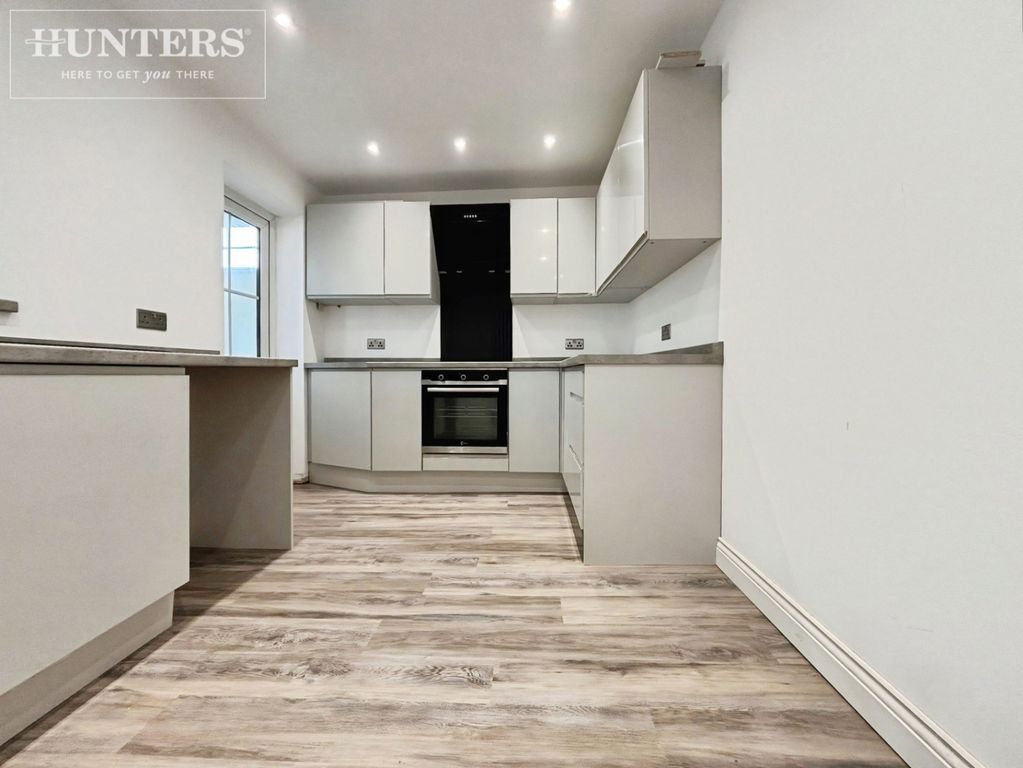 Property photo 3 of 18 Pbox-Img.Jpg