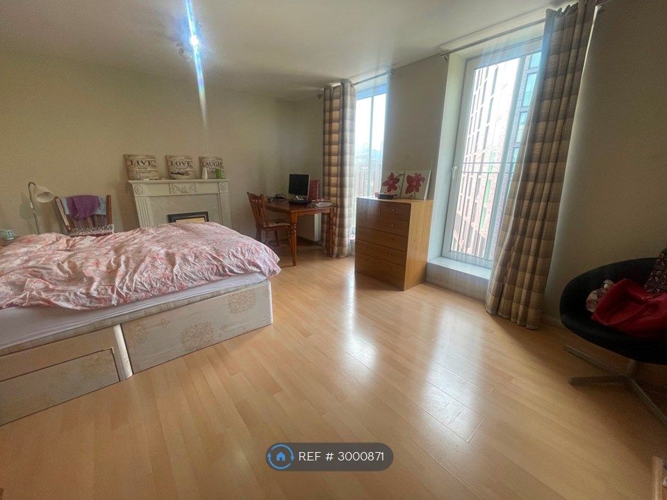 Property photo 3 of 7