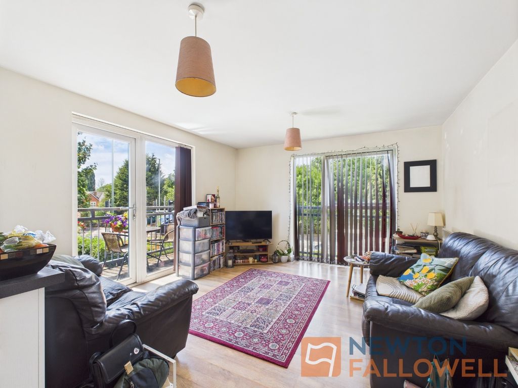 Property photo 2 of 10
