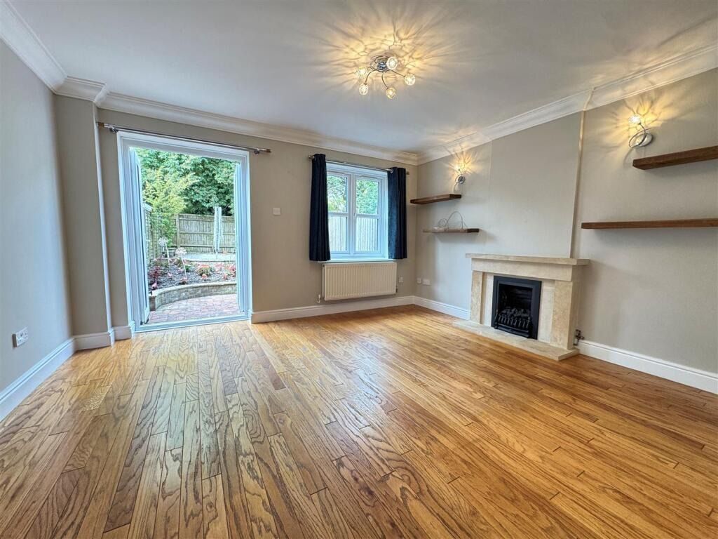 Property photo 2 of 12 4391211